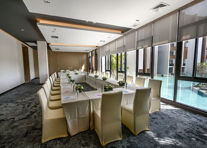 Isanook Resort & Suites Hua Hin