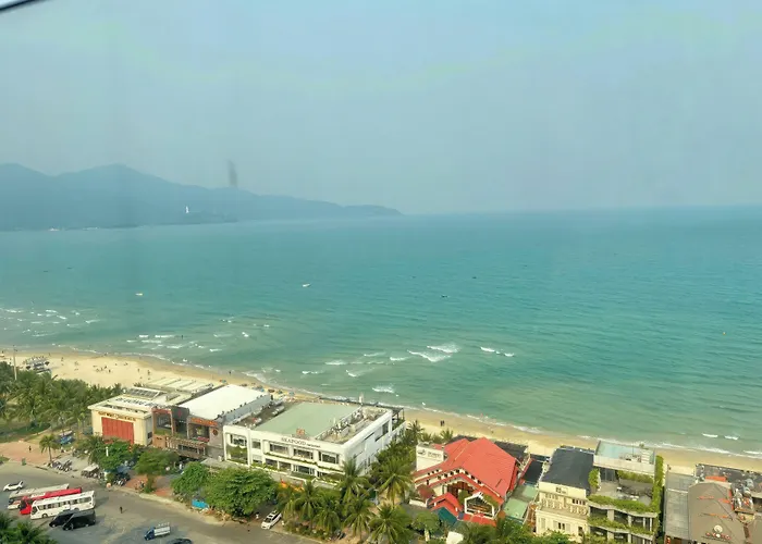 Canvas Danang Beach
