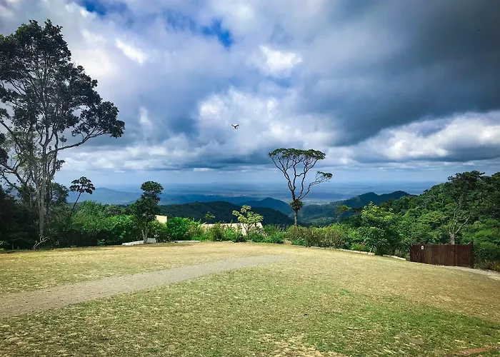 Vale Das Nuvens