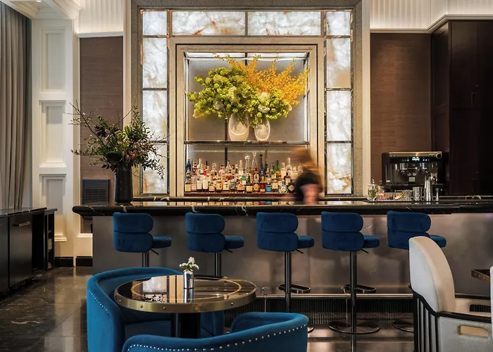 moteles Four Seasons One Dalton Street, Boston
