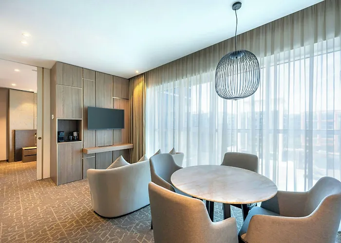 Courtyard By Marriott Dubai, Al Barsha