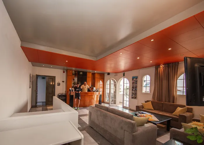 Manias Hotel Apartments