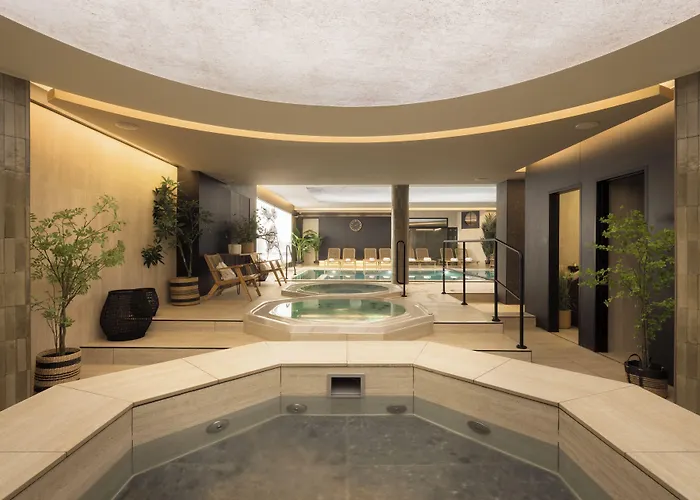 Beach Palace By Cw Collection