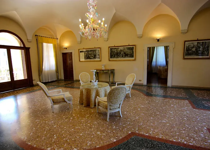 Villa Giona
