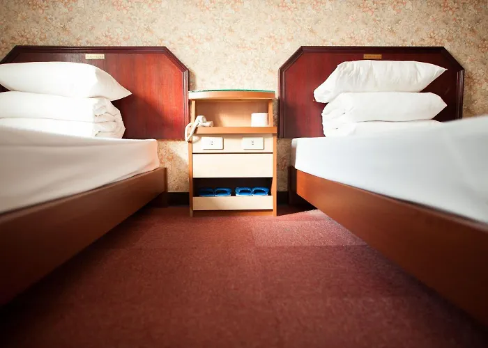New May Flower Hotel