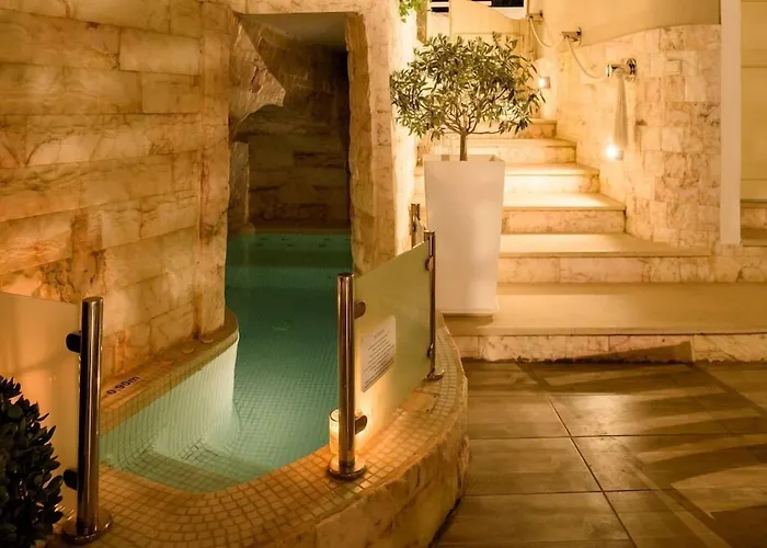 Suite Home Santorini
