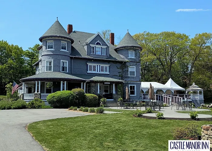 Castle Manor
