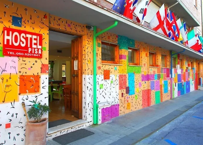 Lodging Safestay Pisa Centrale