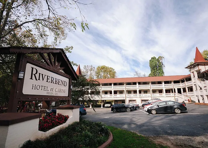 Riverbend & Cabins