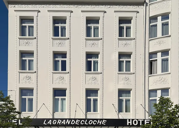  La Grande Cloche