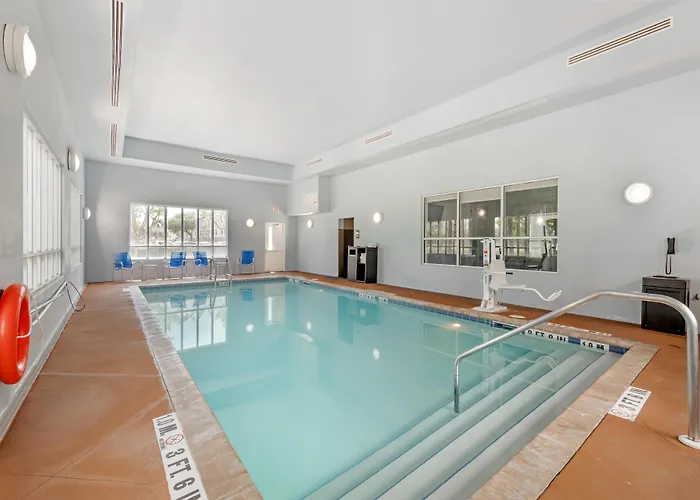 Best Western Plus Miami Airport North Hotel&Suites