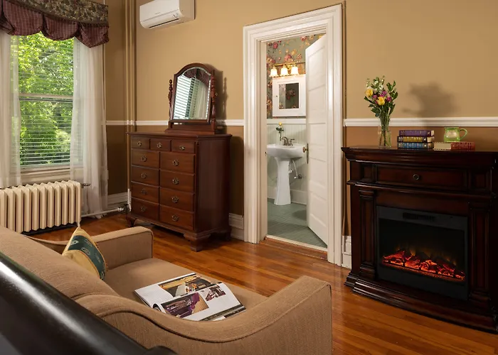 Albemarle Inn -