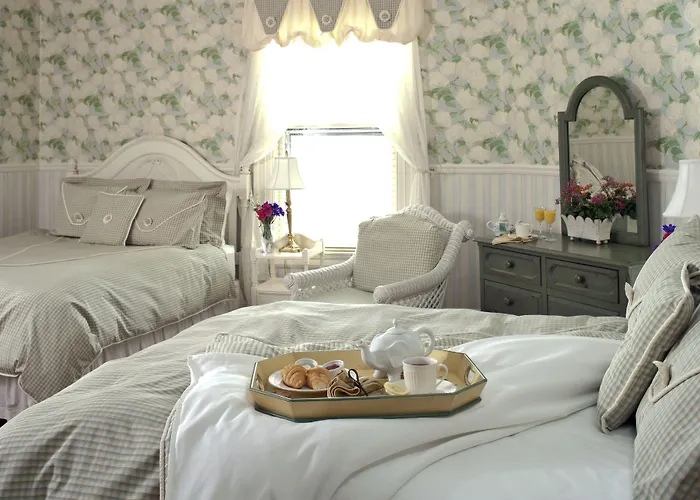 Albemarle Inn -
