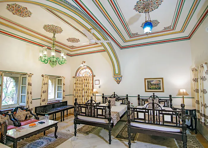 Family Friendly Hotels Alsisar Haveli - Heritage