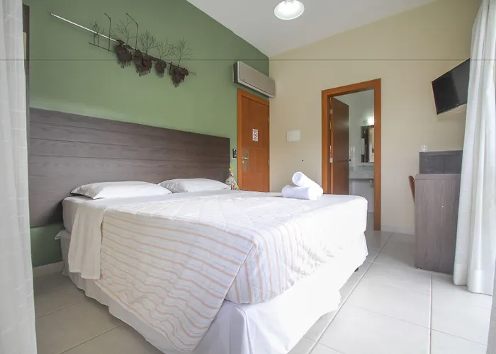 Hotel Hola