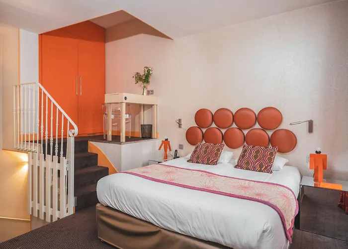 Hotel Le Petit Paris