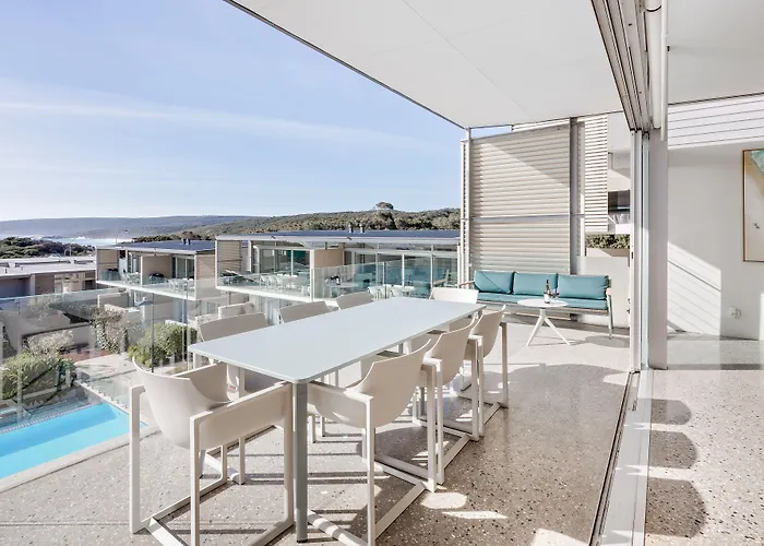 Smiths Beach Resort