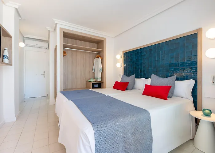 Vibra Isola - Adults Only