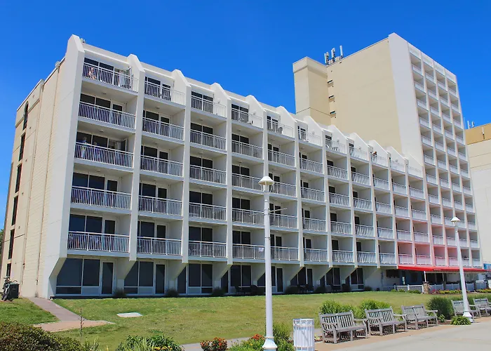 Ocean Sands Resort, Oceanfront, Virginia Beach By Vacatia