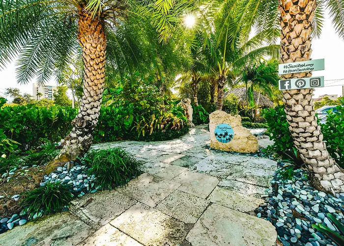 Cheap hotels Tropical Breeze Resort