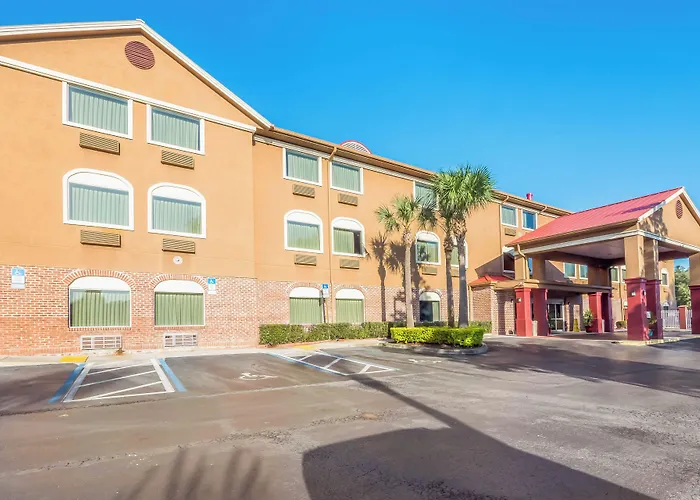 In Luxury hotels Red Roof Inn Ocala