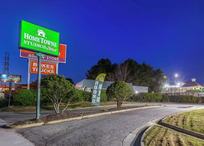 Hometowne Studios By Red Roof Atlanta Ne - Norcross South