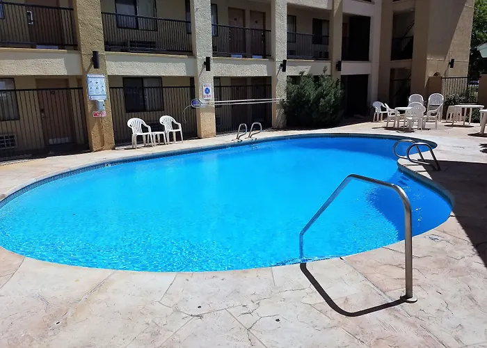 Motels Red Roof Inn Albuquerque - Midtown