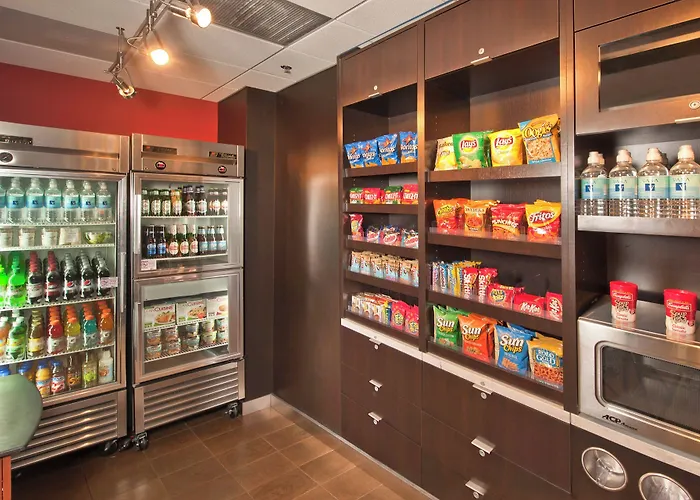 Courtyard By Marriott Dulles Airport