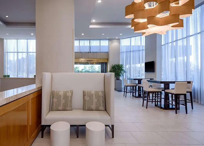 Doubletree By Hilton Hotel Houston Greenway Plaza