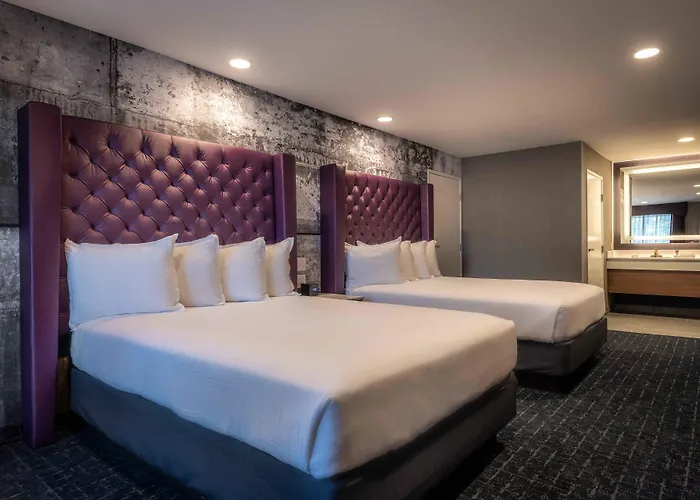 Anaheim Camelot Inn & Suites