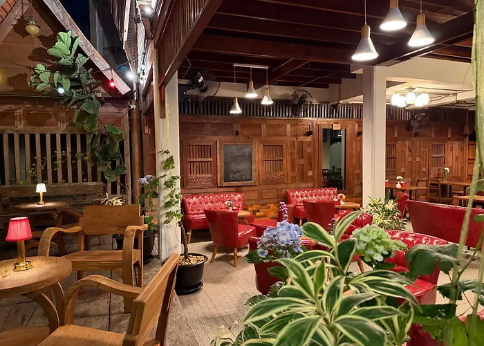 Waterpark hotels Khom Chiang Mai