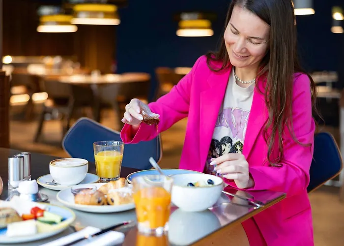 Hotels With Four Stars Novotel Zurich City West