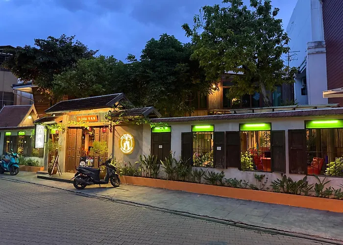 Waterpark hotels Khom Chiang Mai