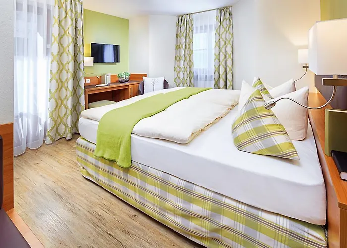 Altstadthotel "Zum Hechten"