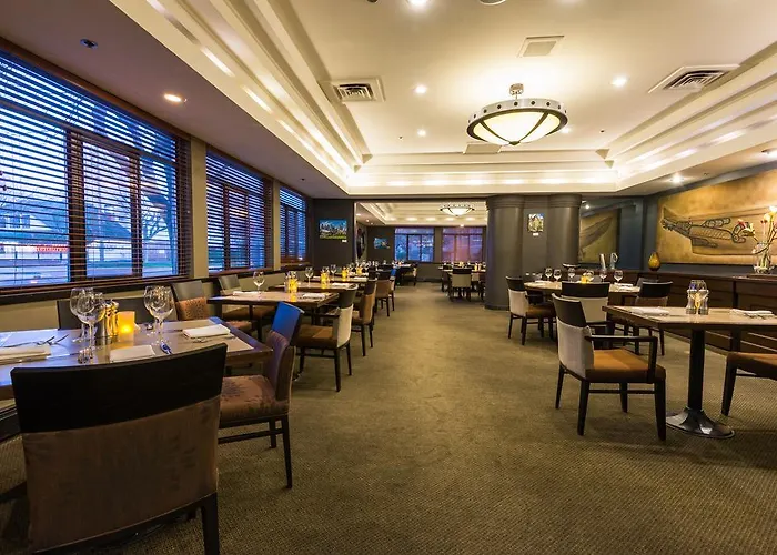 Harbour Towers Hotel & Suites