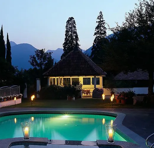 Hotel Ping Pong: Pension Riedingerhof
