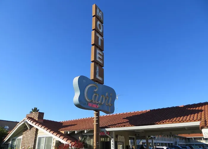 Motel: Capri Motel