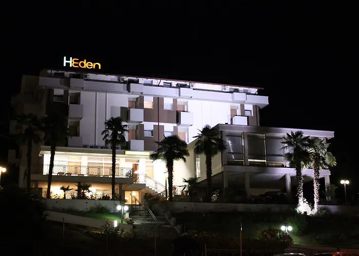 Hotel Eden