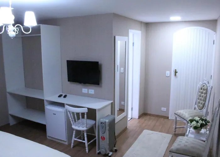 Hotel que aceita animais de estimação: Pousada Serrano