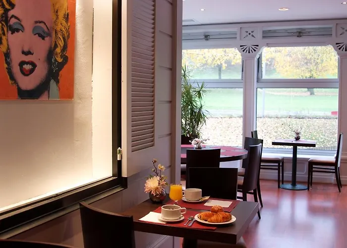 Hôtel accueillant les animaux: Hotel Du Golf Rosny