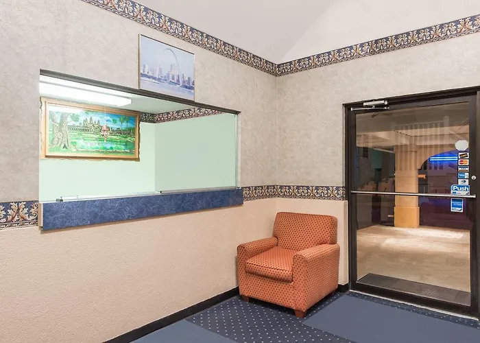 Golf hotel: Knights Inn Wentzville Mo