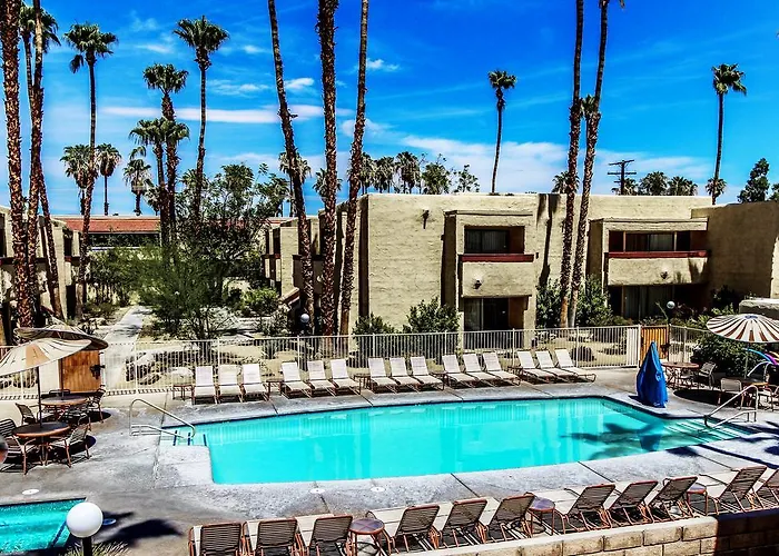 Pool Villa: Desert Vacation Villas