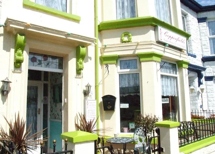 Family resorts Copperfields Guest House