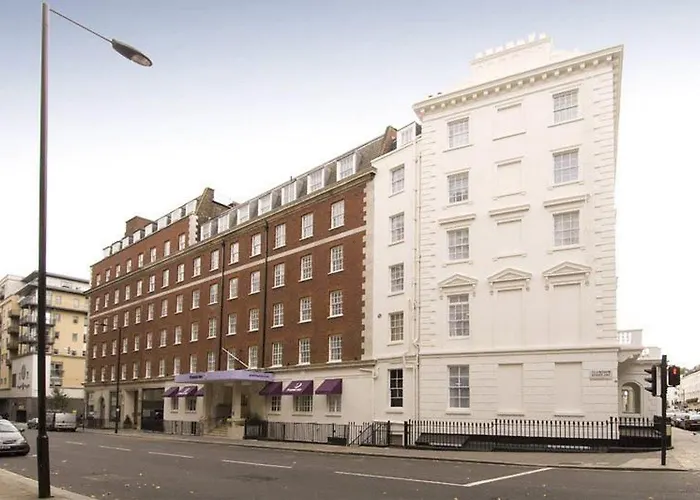 Premier Inn Victoria