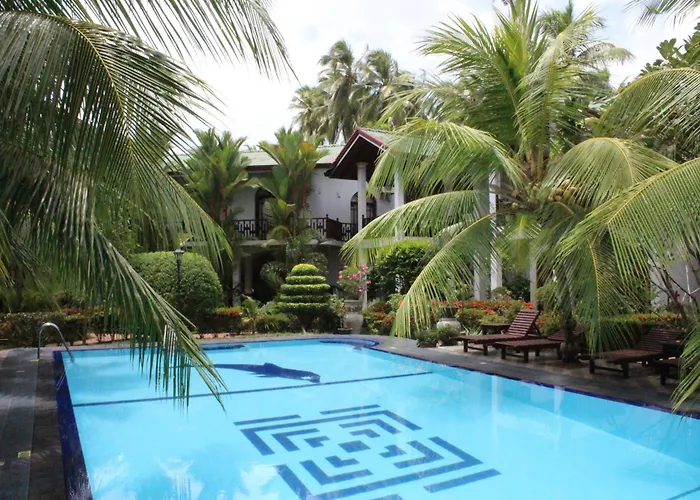 Hotel Bentota Village