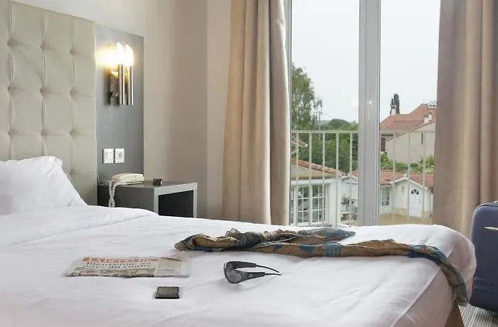 Hotel The Originals Perpignan Sud Le Grillon D'Or