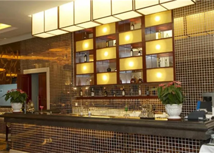 Royal Century Hotel