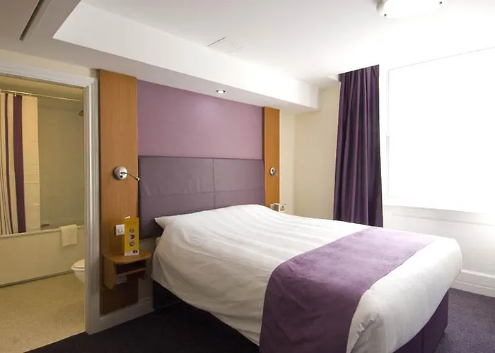 Premier Inn Victoria