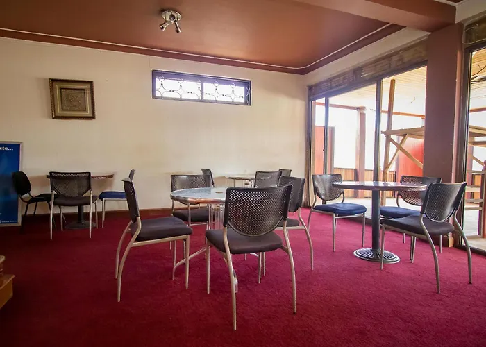 Alfa Hotel Munyonyo