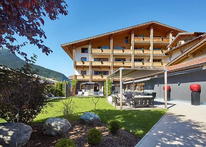 Der Gruene Baum Mountain Boutique Hotel
